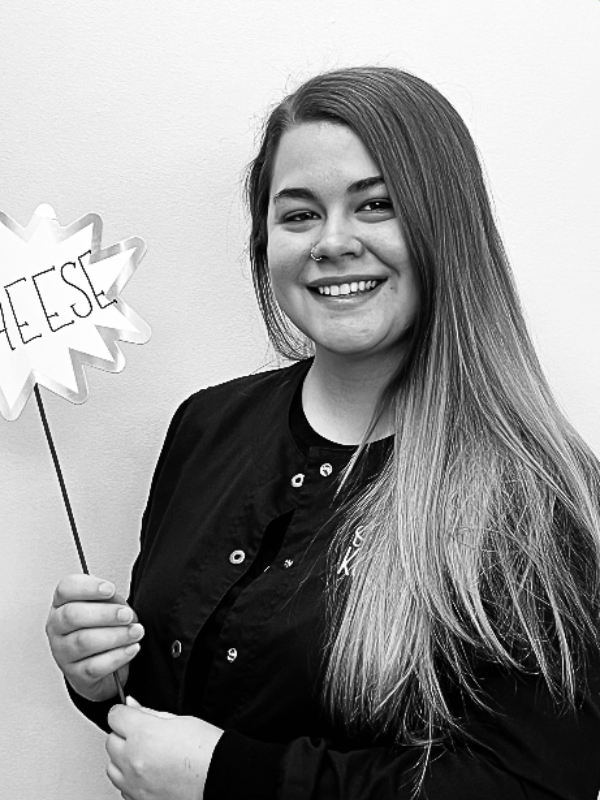 kohrs-ortho-katlynn Katlynn, orthodontic assistant at Kohrs Orthodontics serving Aurora, Bennett, and Strasburg, Colorado